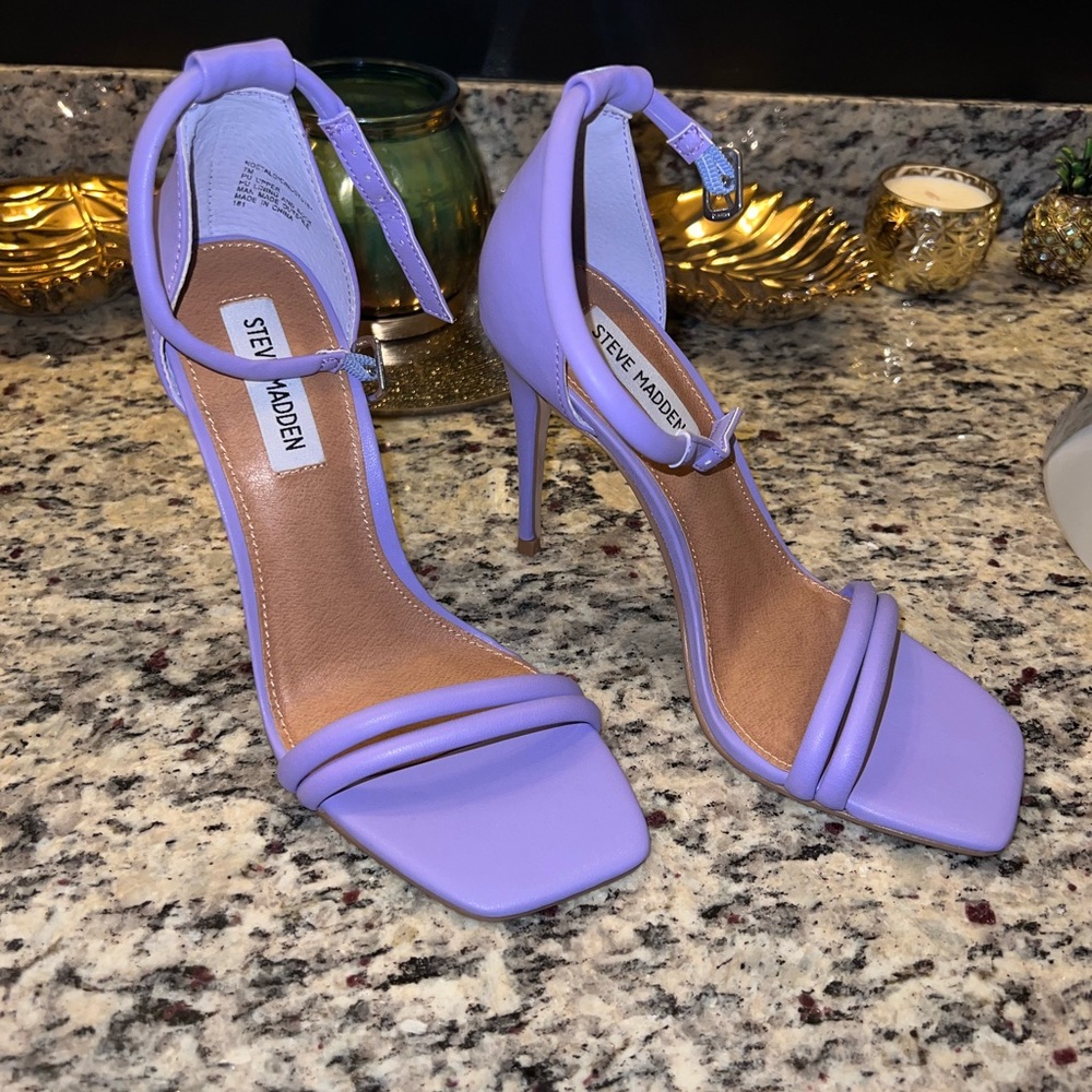 Lavender Strappy Steve Madden Heels